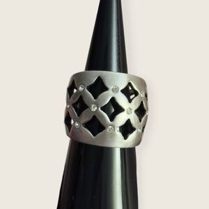 Premier Designs Starry Night Ring Size 5.5 Matte‎ Silver Plated